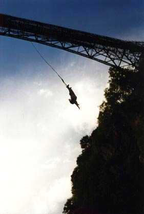 ... beim Bungee-Jumping, September 1996